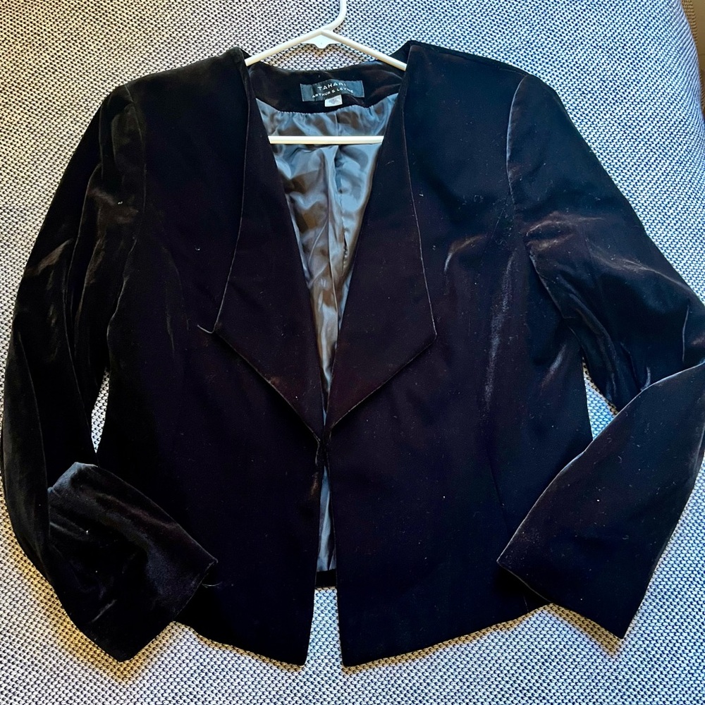 Tahari Open Open Front Black Velvet Women's Jacket